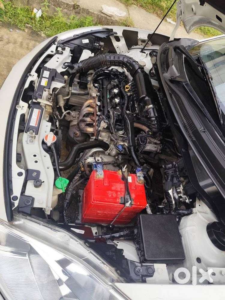 Maruti Suzuki Dzire 1.2 Zxi, 2019, Petrol