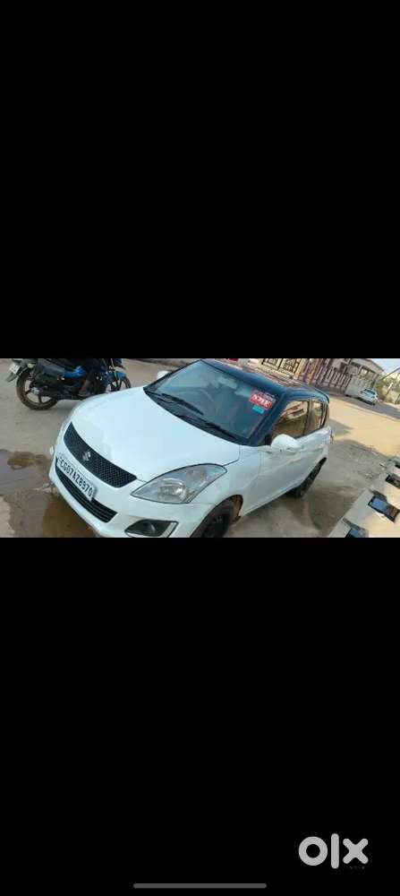 Maruti Suzuki Swift 2016 Petrol 82000 Km Driven