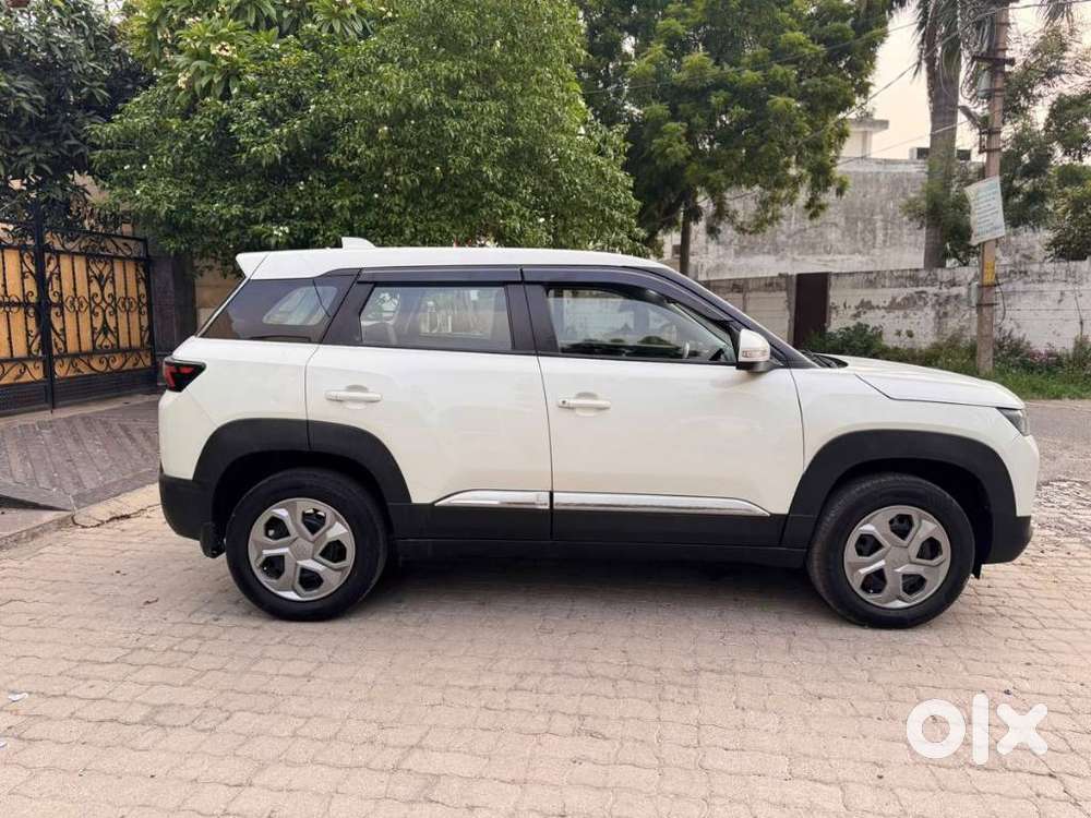 Maruti Suzuki Vitara Brezza 1.5 Vxi, 2022, Petrol