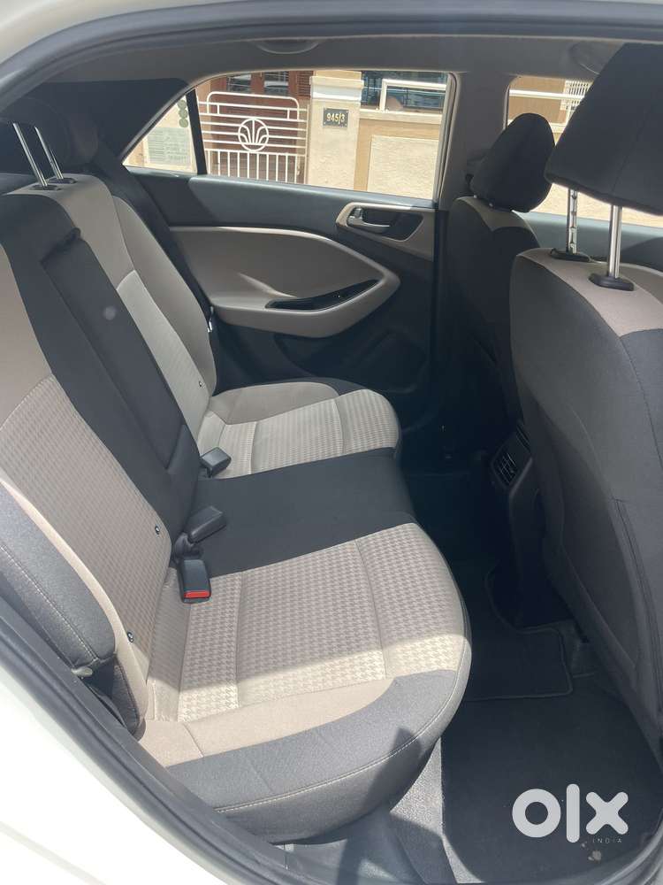 Hyundai I20 Asta Option, 2018, Petrol
