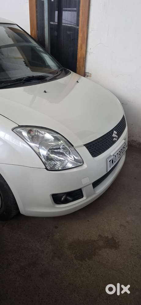 Maruti Suzuki Swift Dzire Vdi Bsiv, 2011, Diesel