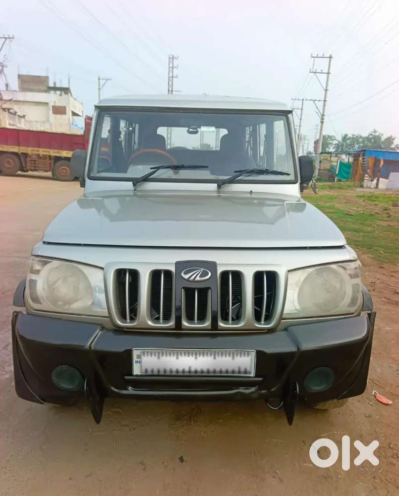 Bolero Xl 10 Seater (2008)