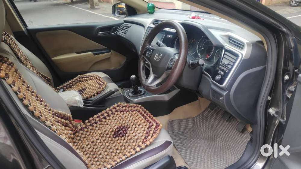 Honda City V Mt Exclusive, 2022, Petrol