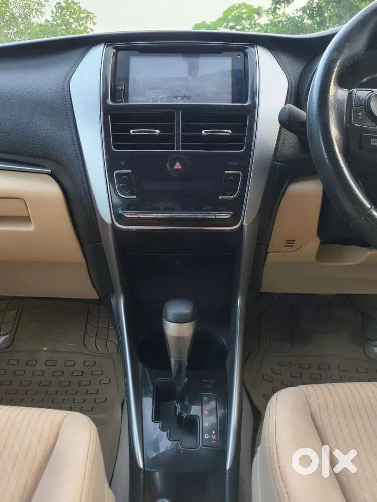 Toyota Yaris G Cvt, 2019, Petrol