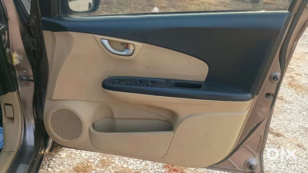 Honda Amaze 2014 Diesel Well Maintained