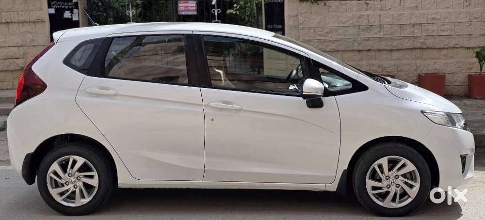 Honda Jazz V Automatic, 2017, Petrol