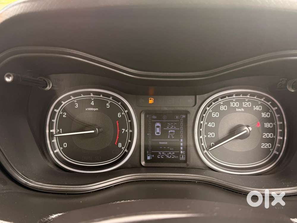 Maruti Suzuki Brezza Zxi Plus At, 2022