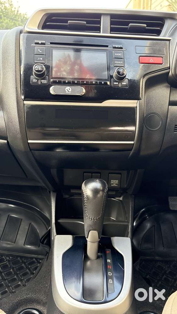 Honda Jazz V Automatic, 2015, Petrol