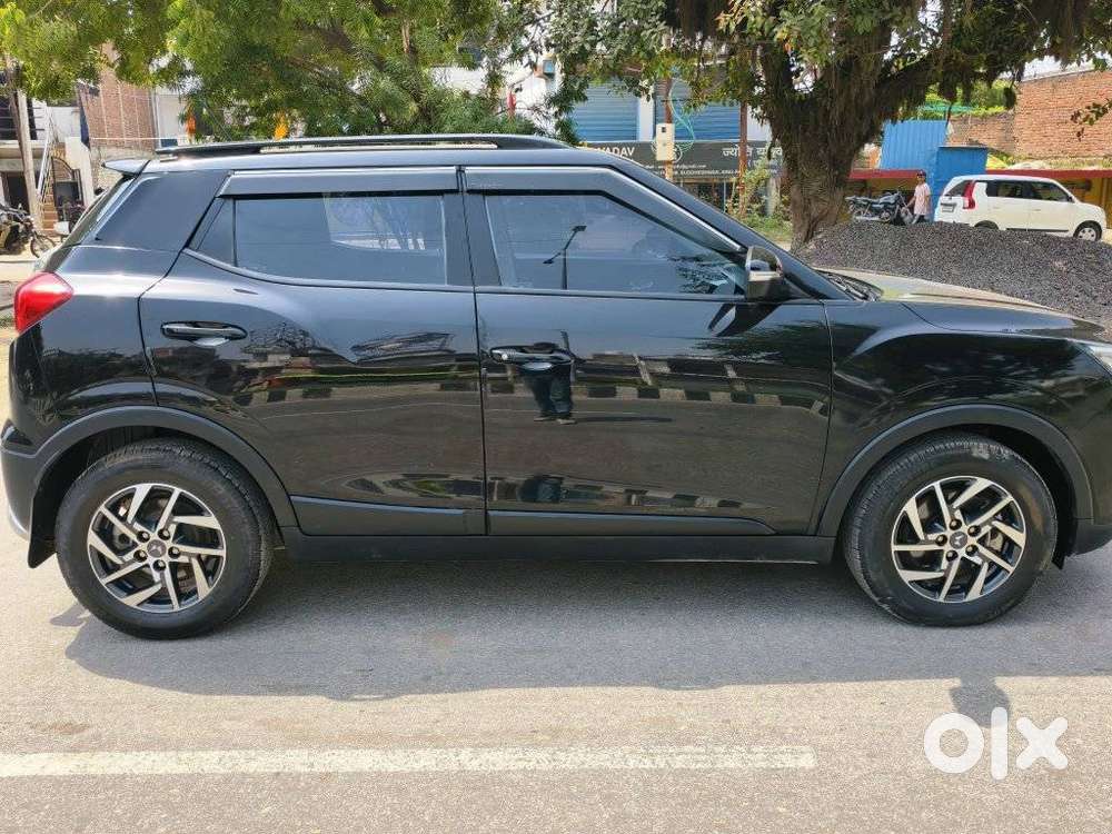 Mahindra Xuv300 W8 Option Diesel, 2023, Diesel