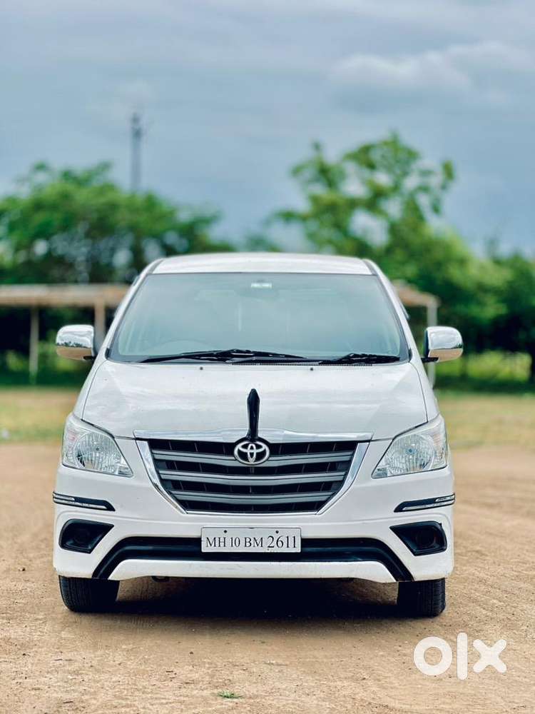 Toyota Innova 2014 Diesel Well Maintained