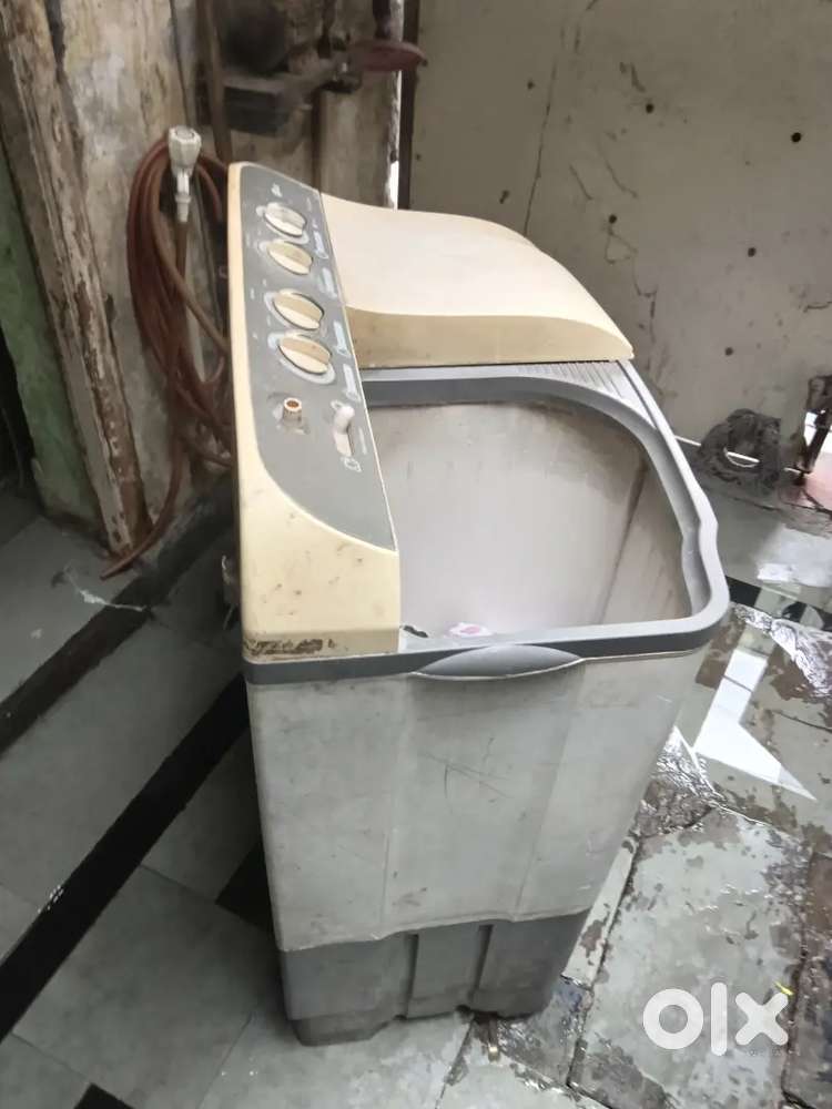 Whirlpool washing machine 2017 model