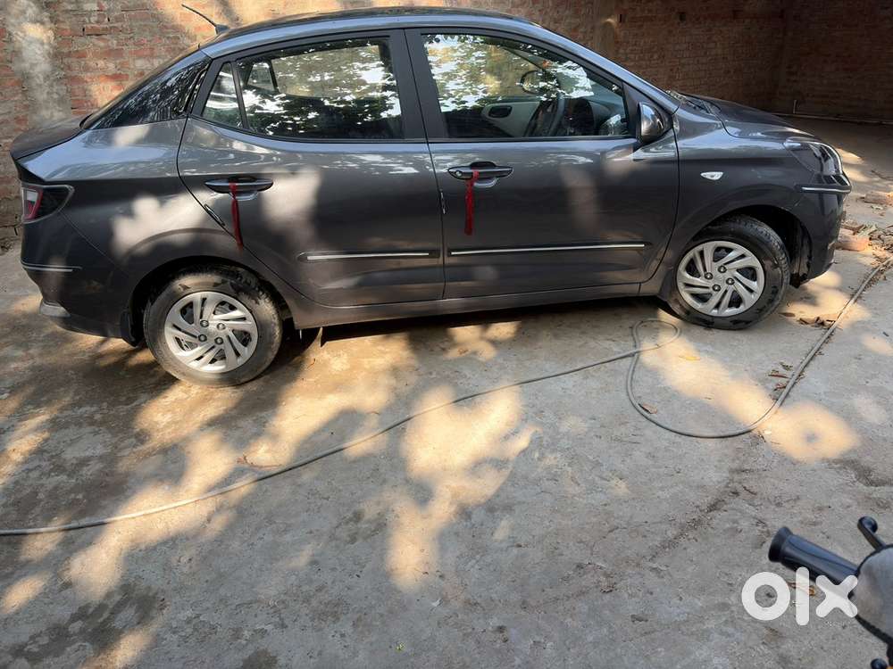 Hyundai Aura 2020 Petrol Manual Car