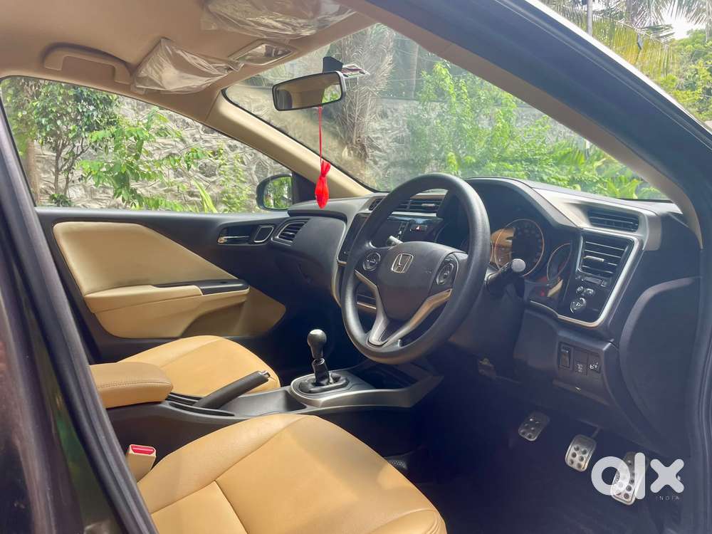 Honda City 1.5 V 4th Gen I-vtec Mt, 2018
