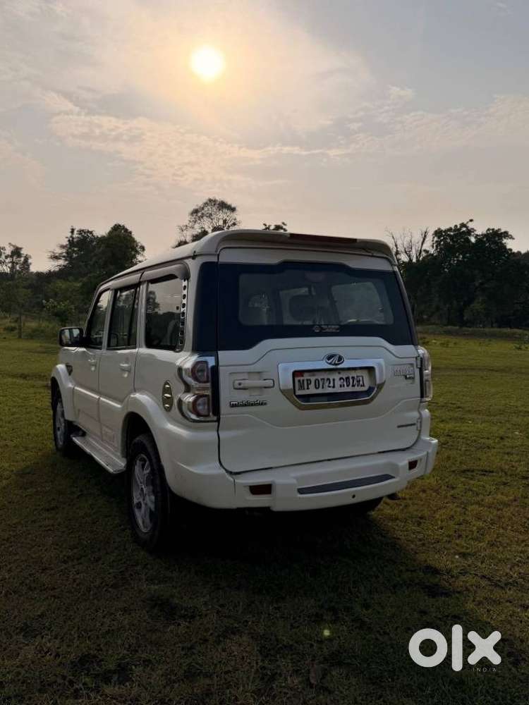 Mahindra Scorpio S4 Plus, 2017, Diesel