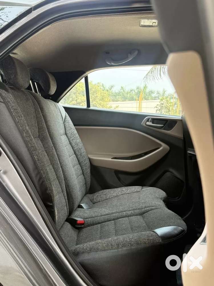 Hyundai Elite I20 Asta Option, 2018, Petrol