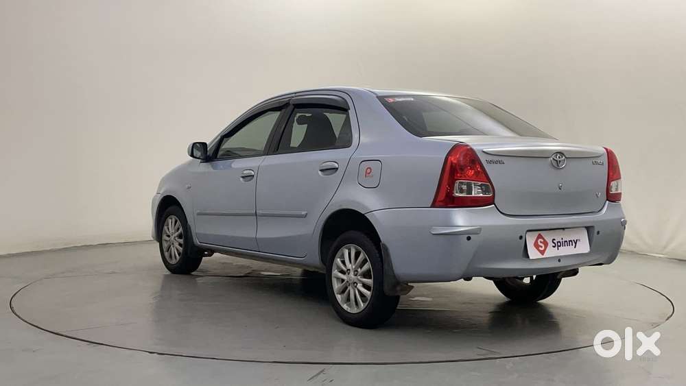 Toyota Etios 1.5 V, 2012, Petrol