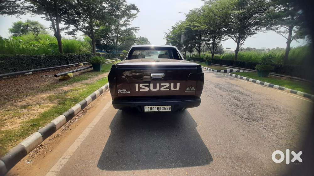 Isuzu V-cross Z Prestige 4x4 Mt, 2017, Diesel