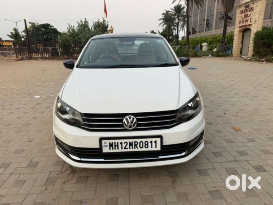 Volkswagen Vento 1.2 Tsi Highline Plus At, 2016, Petrol
