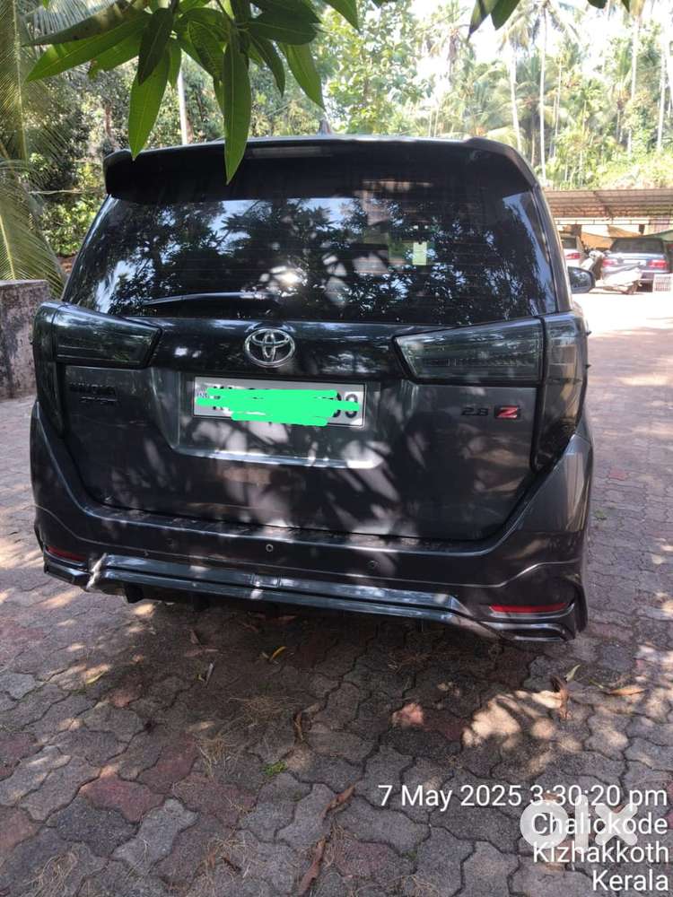 Toyota Innova Crysta 2.7 Gx At 8s, 2016, Diesel