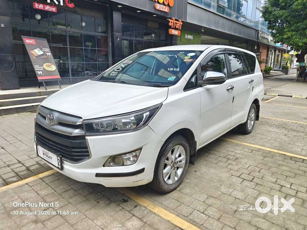 Toyota Innova Crysta 2.4 G Mt 8s, 2017, Diesel