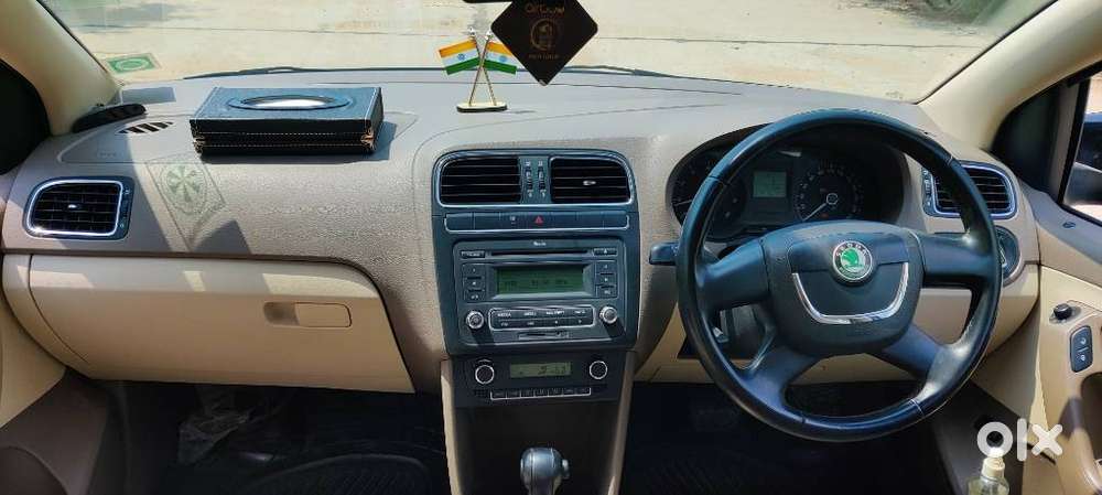 Skoda Rapid 1.6 Mpi At Elegance Plus, 2012, Petrol