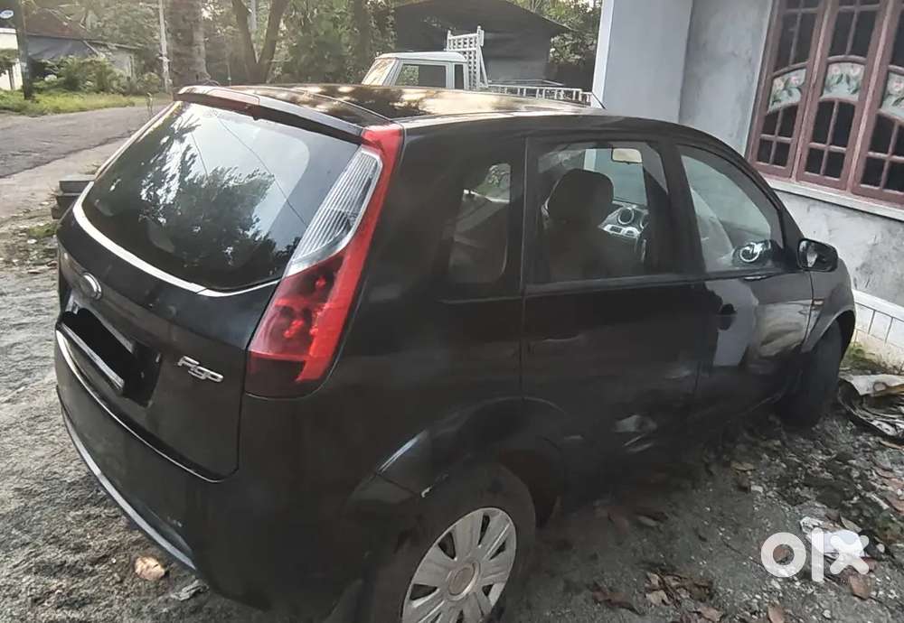 Ford Figo 1.2 Petrol 2011