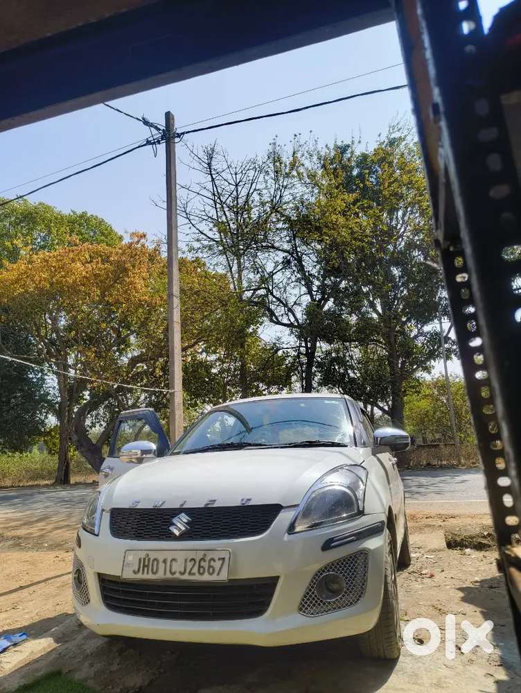 Maruti Suzuki Swift 2017 Petrol Well Maintained