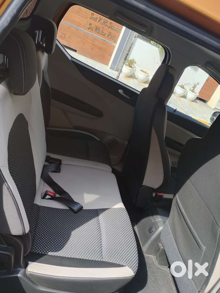 Renault Triber Rxz Easy-r Amt, 2020, Petrol