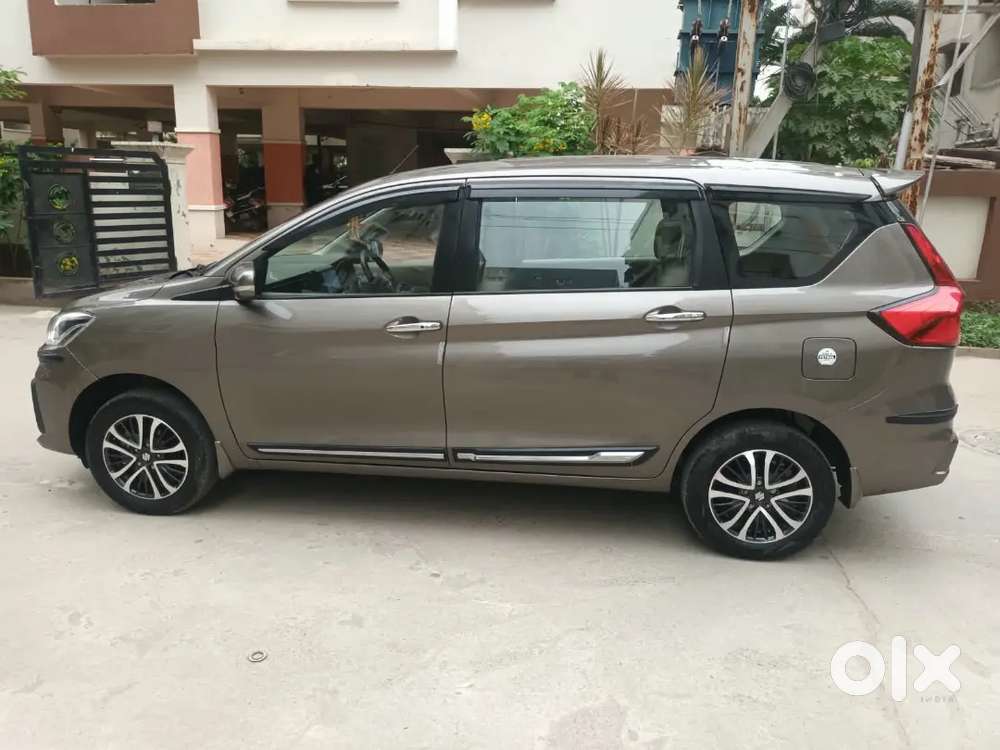 Ertiga 1.5 Zxi Plus Smart Hybrid 2024