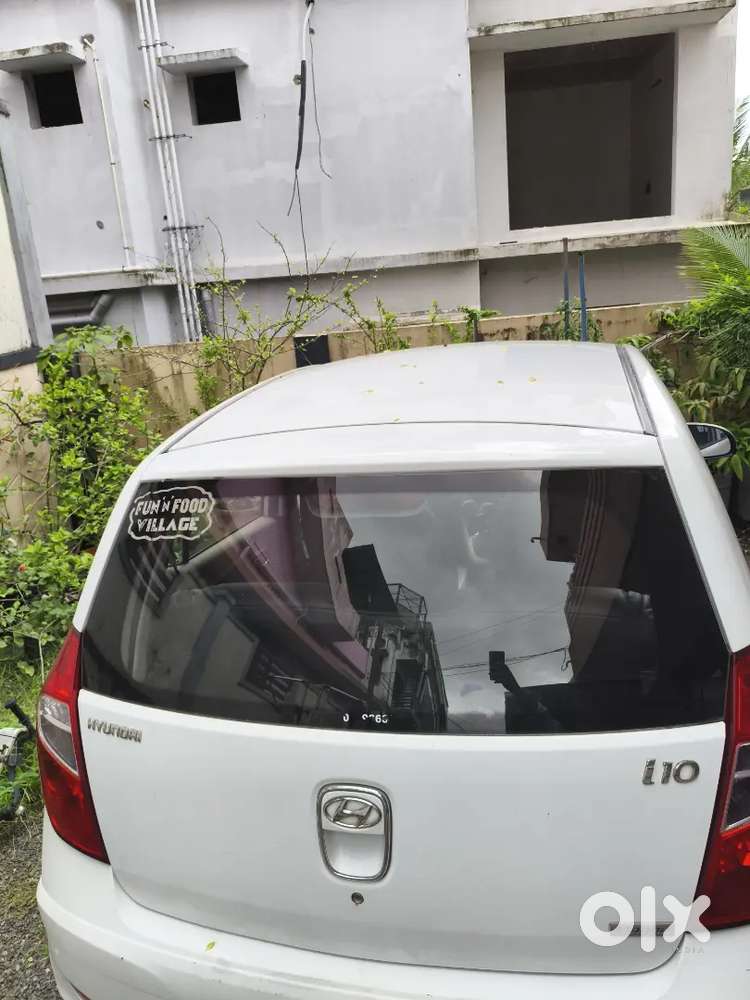 Hyundai I10 2011 Petrol 105000 Km Driven