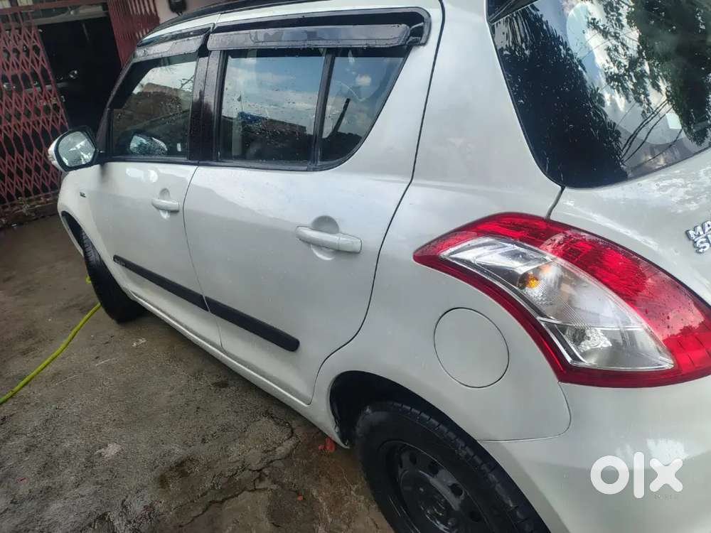 Maruti Suzuki Dzire 2015 Diesel Well Maintained