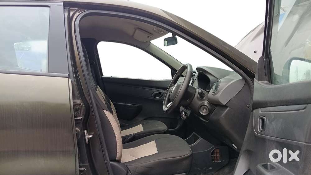 Renault Kwid 1.0 Rxt Amt, 2017, Petrol