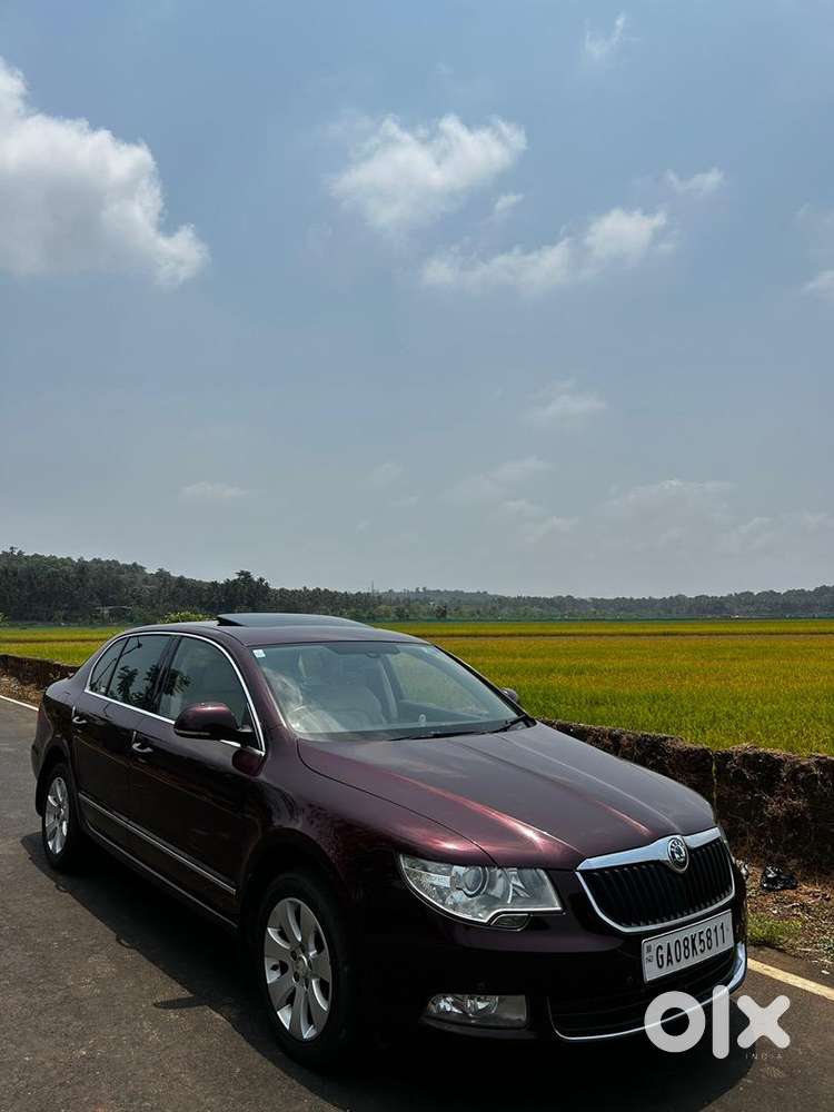 Skoda Superb 2012 Petrol Well Maintained