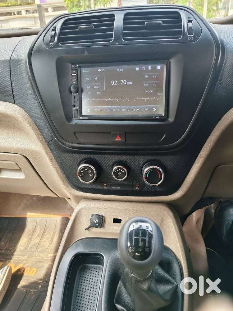 Mahindra Tuv 300 T4 Plus, 2018, Diesel