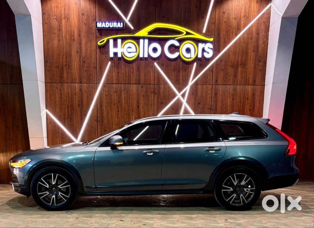 Volvo V90 Cross Country D5 Inscription, 2018, Diesel