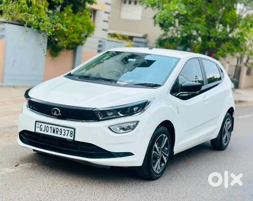 Tata Altroz Xza Plus (o) (s), 2024, Petrol