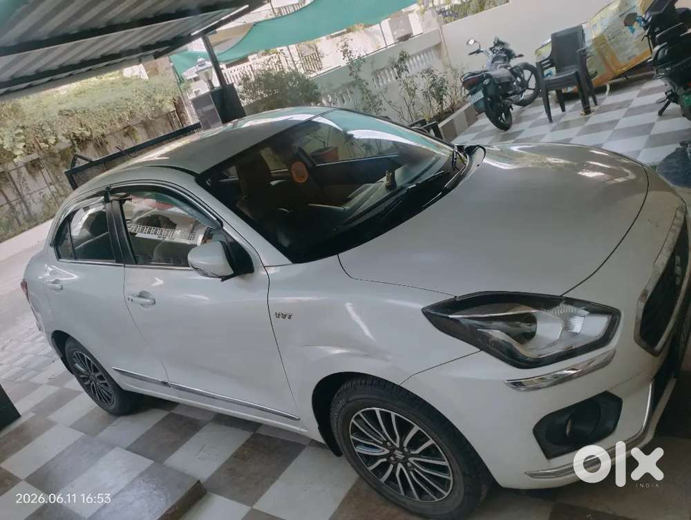 Maruti Suzuki Dzire 2017 Petrol 32000 Km Driven