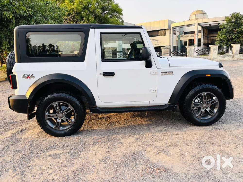 Mahindra Thar Lx Convertible Top Diesel At 4wd, 2023, Diesel