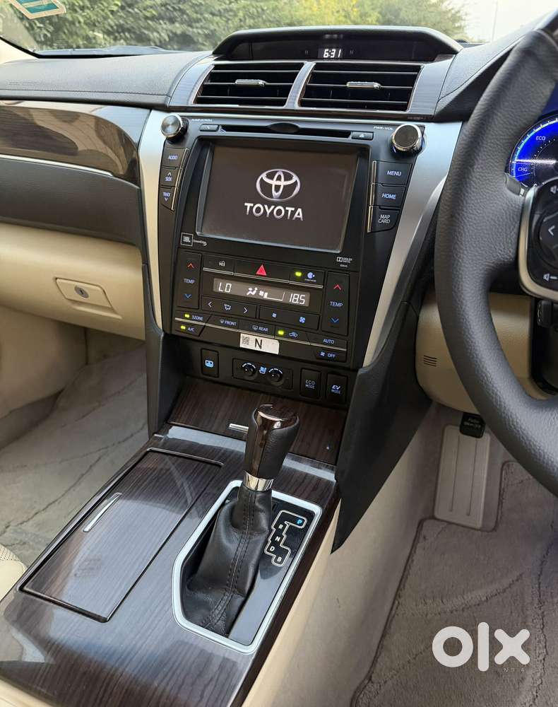 Toyota Camry Hybrid 2.5, 2017, Petrol