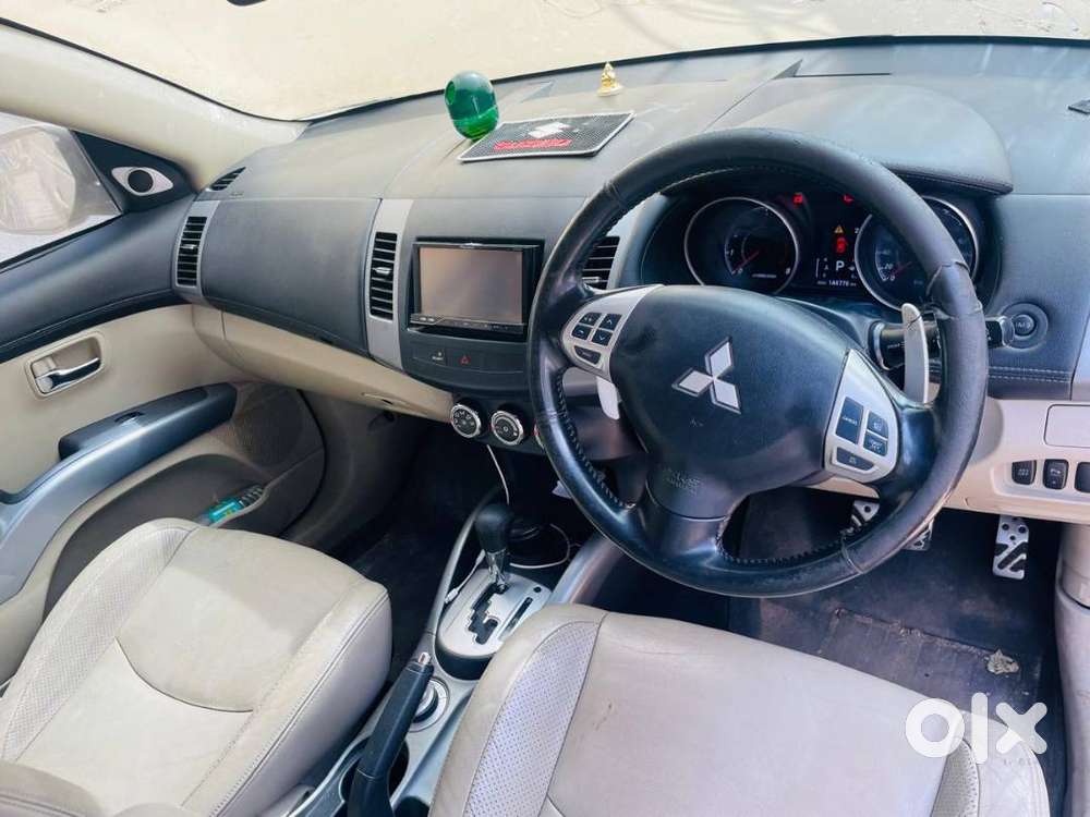 Mitsubshi_outlander Car Is For Sale