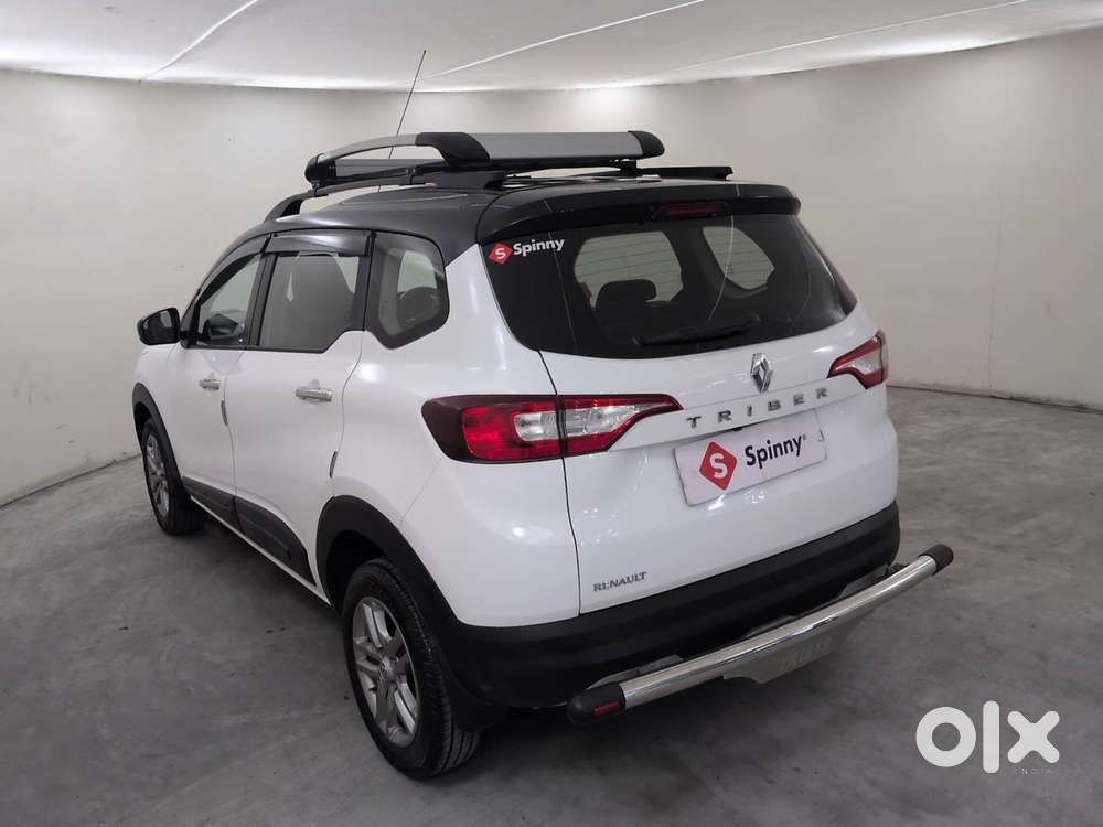 Renault Triber 1.0 Rxz Dual Tone, 2023, Petrol
