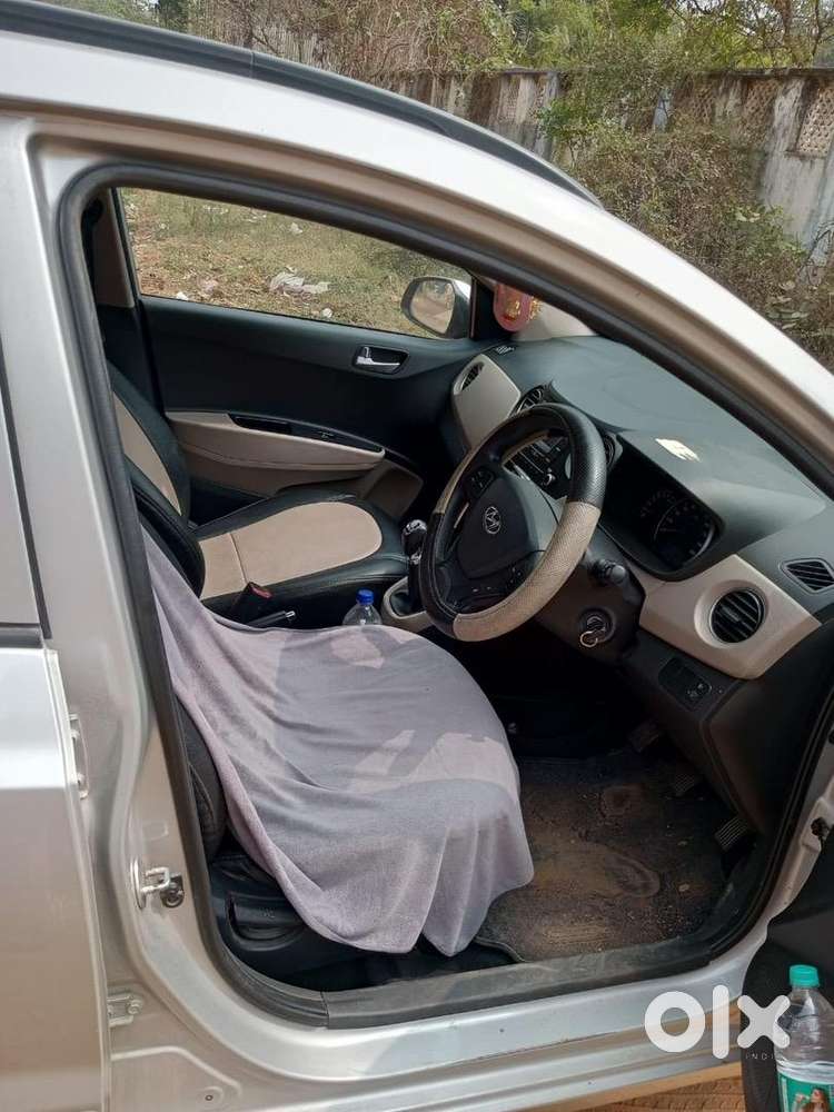 Hyundai Grand I10 2017 Petrol 82000 Km Driven