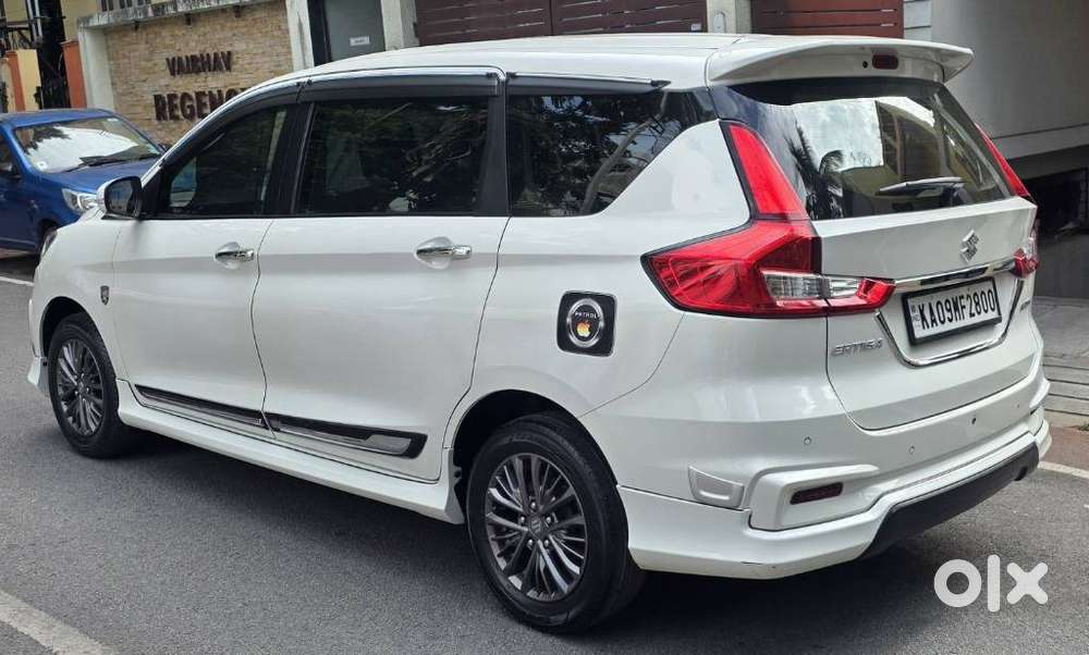 Maruti Suzuki Ertiga Zxi Shvs, 2020, Petrol
