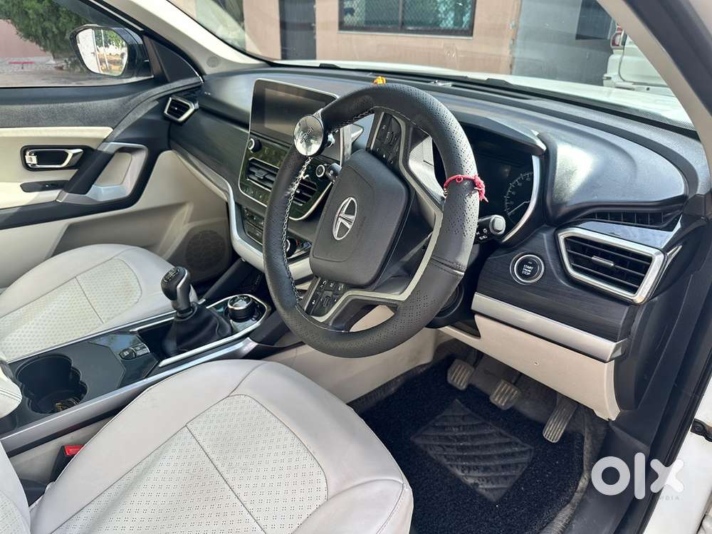 Tata Safari Diesel 2022