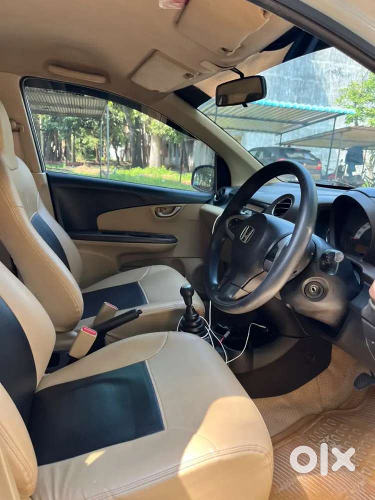 Honda Brio Mt 2014