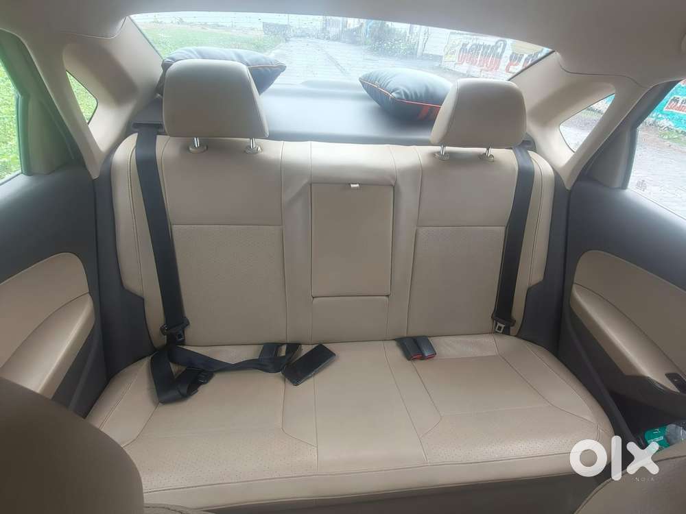 Volkswagen Vento 2013-2015 1.6 Highline, 2016, Petrol