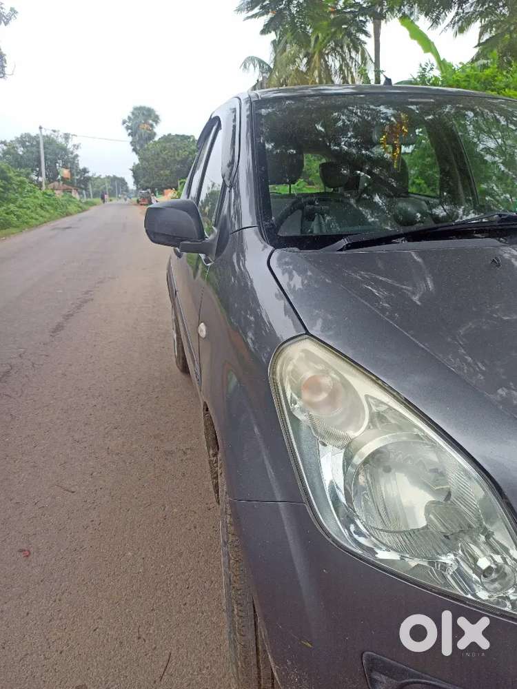 Maruti Suzuki Ritz Vxi 2010