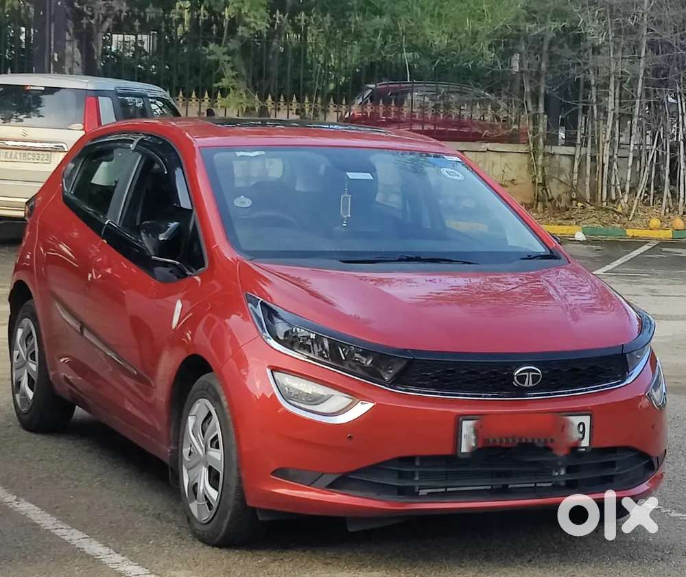 Tata Altroz 2024 Petrol Less Driven