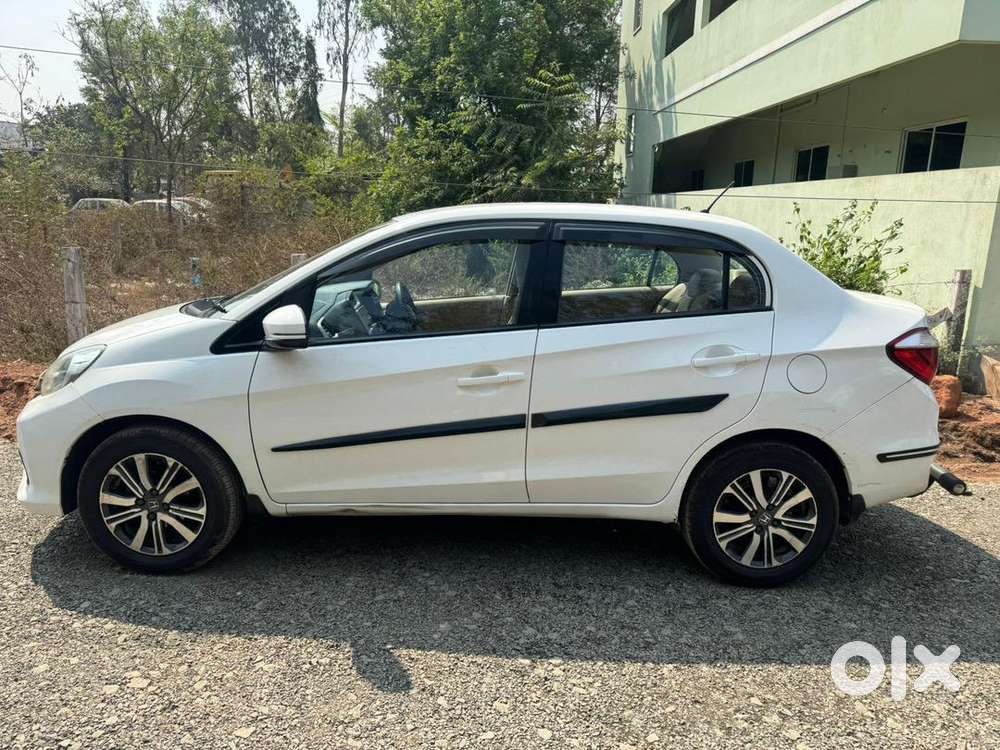 Honda Amaze 2017 Diesel Well Maintained