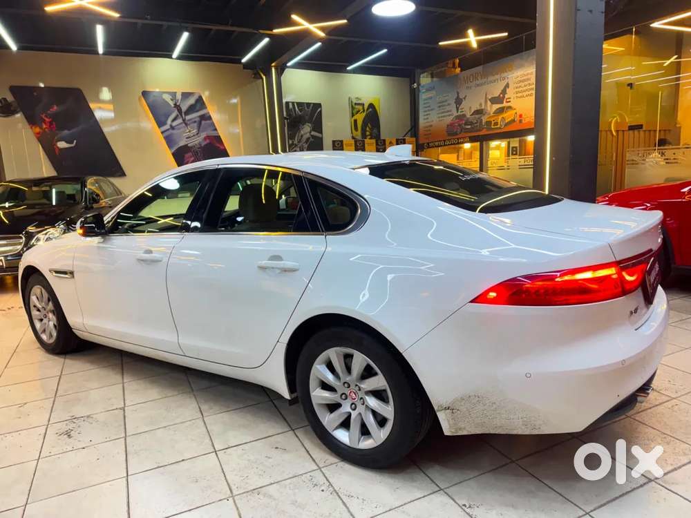 Jaguar Xf, 2019, Petrol